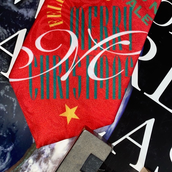 🆕🎄Vintage 1994 ORIGINAL RALPH MARLIN Men’s “Christmas Around the World🌎” Tie - Picture 7 of 12